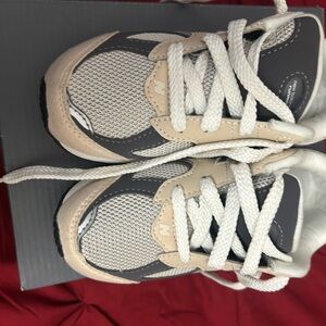 New Balance Kids Sneakers in Gray and Tan